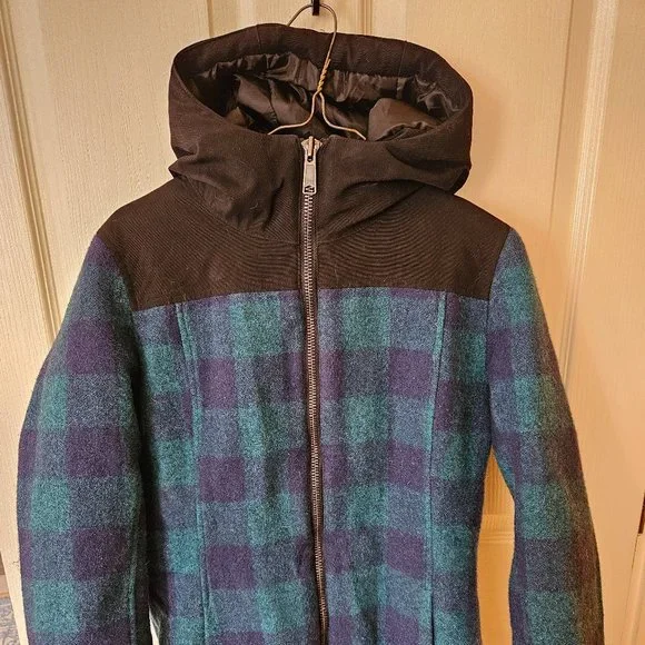 Sold - Picture 1 of 1